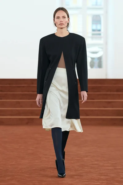 Look 35